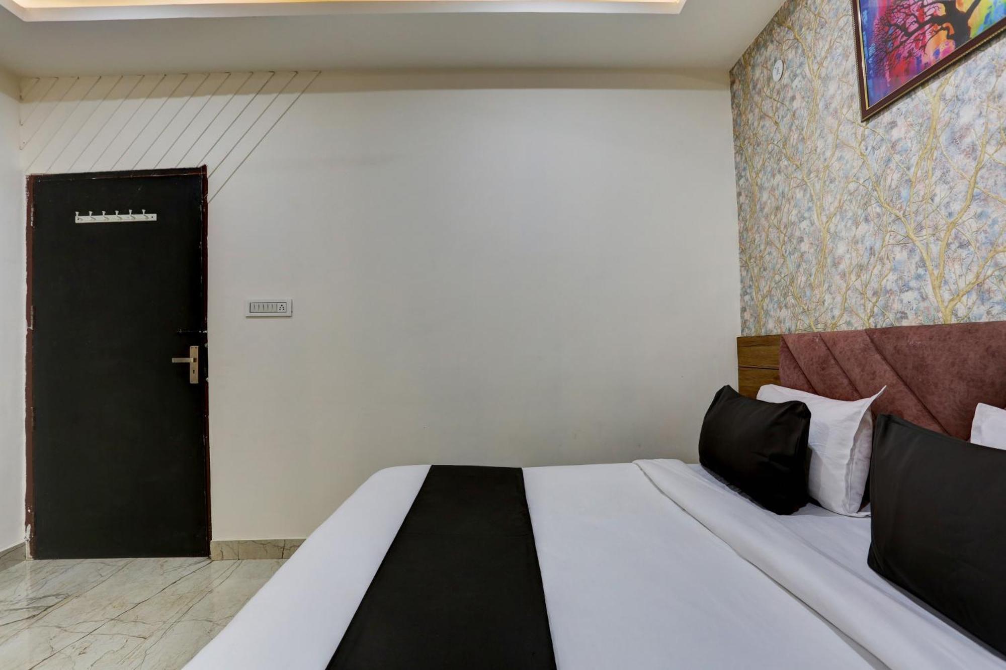 Collection O Jairaj Hotell Alwar Eksteriør bilde